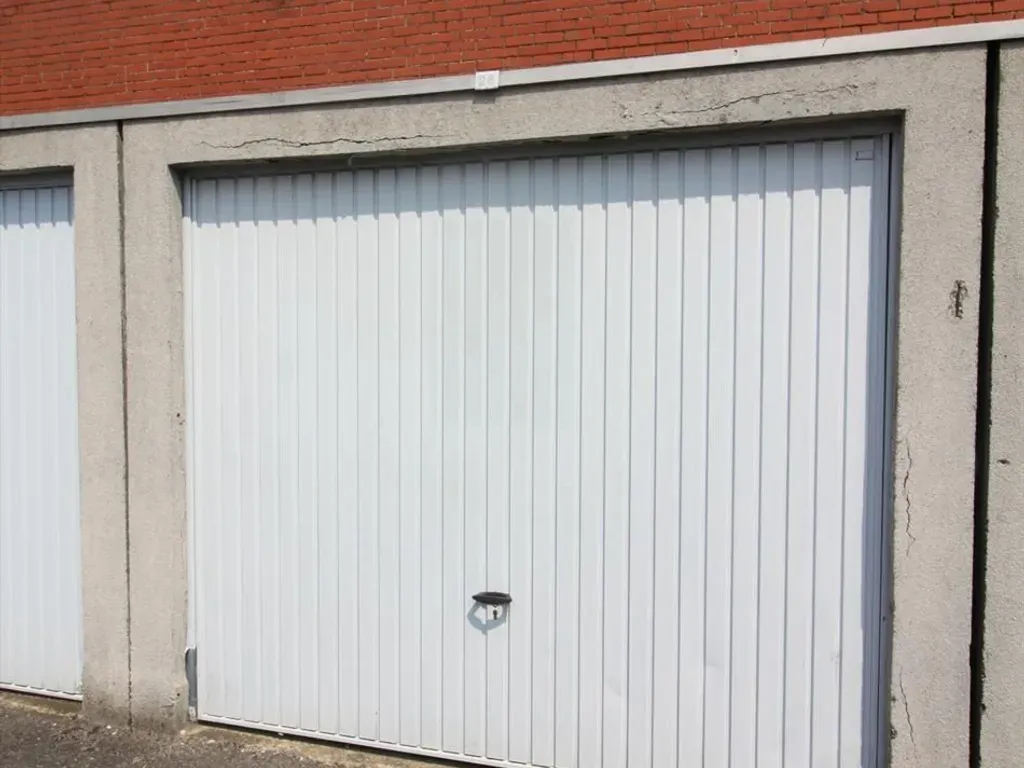 Garaaž - Garage in Central Roeselare