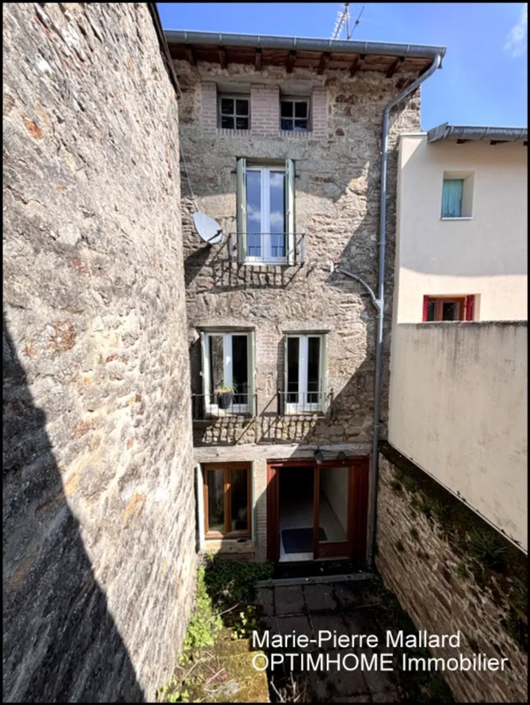 Extérieur - Maison de Ville Rénovée avec Jardin à Saint-Jean-de-Maurienne