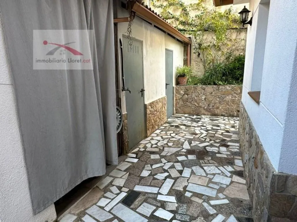Giardino - Luxury House with Pool in Lloret de Mar