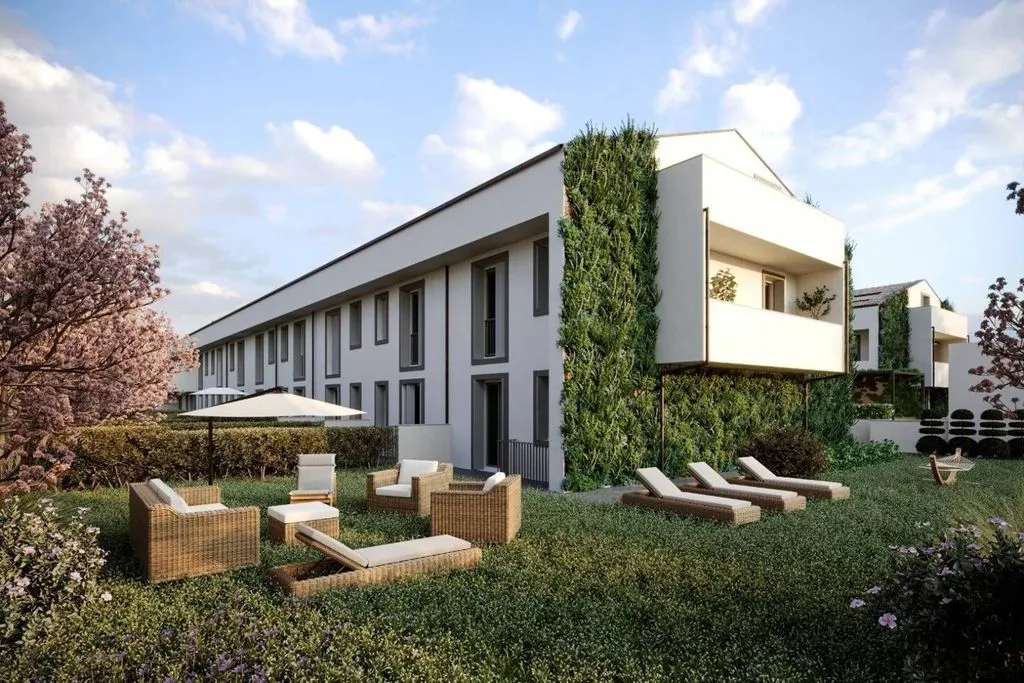 Luxury Terraced House in Campo di Marte, Florence