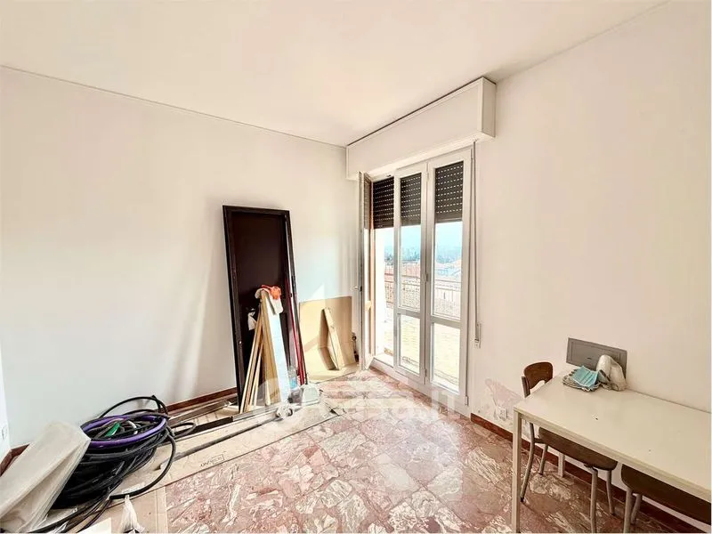 Kabinet - Mansard Apartment with Panoramic Terrace in Voghera