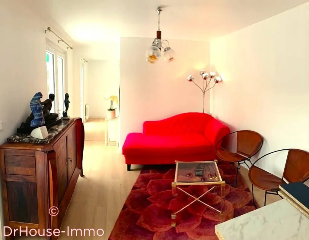 Living Room - Mixed-Use Building with Commercial Space in Excideuil
