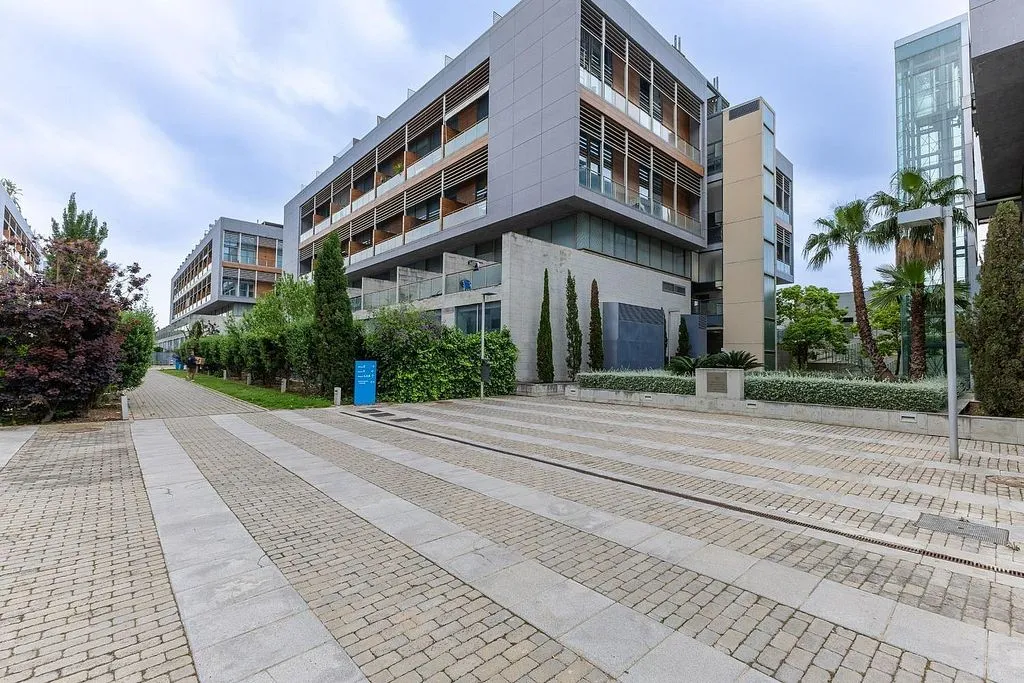 Välivaade - Duplex with Pool and Terraces in Valencia