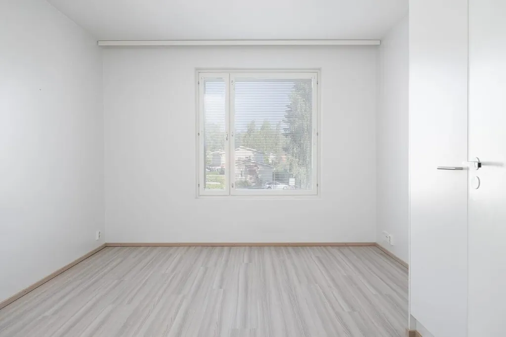 other_room