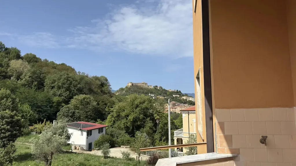 Rõdu - Apartment with Balcony in Cosenza