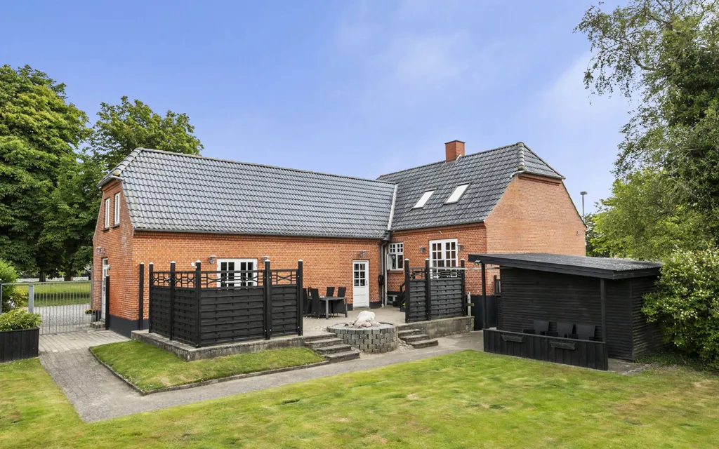 Maison 12 pièces à Aalestrup