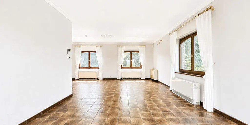 Séjour - Maison à rénover avec terrasse à Visé