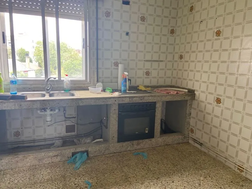 Cuisine - Spacious Flat with Central Location in Silleda