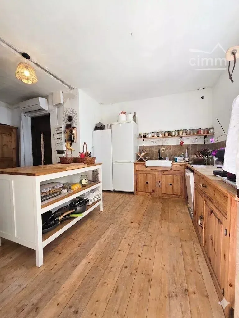 Cuisine - Villa de Plain-Pied avec Jardin à Trans-en-Provence