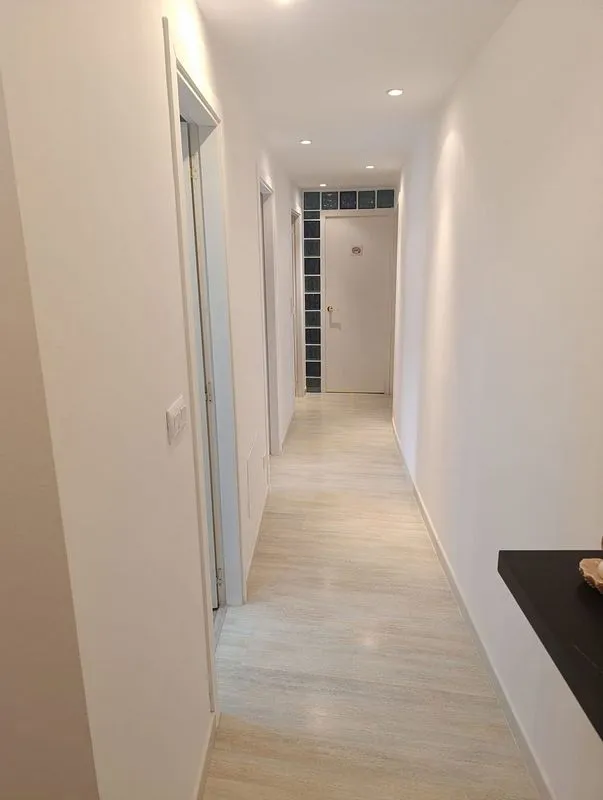 Esik - Apartment with Lift in Granja Poch Square, Torrelavega