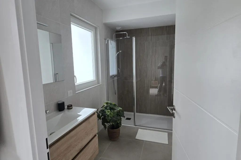 Salles de bain - Appartement 5 Pièces avec Vue Panoramique à Montpellier