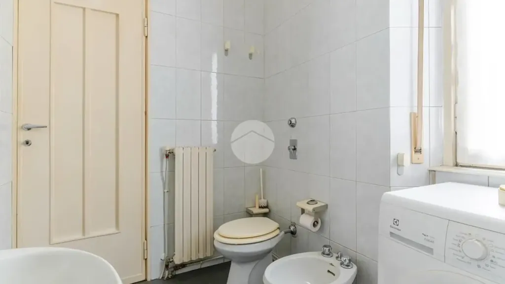 Vannitoad - Duplex with Balcony in Milan