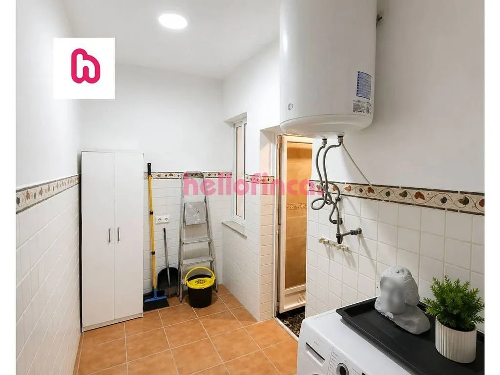Pesuköök - Ground Floor Flat with Terrace in Sant Jordi, Ripollet