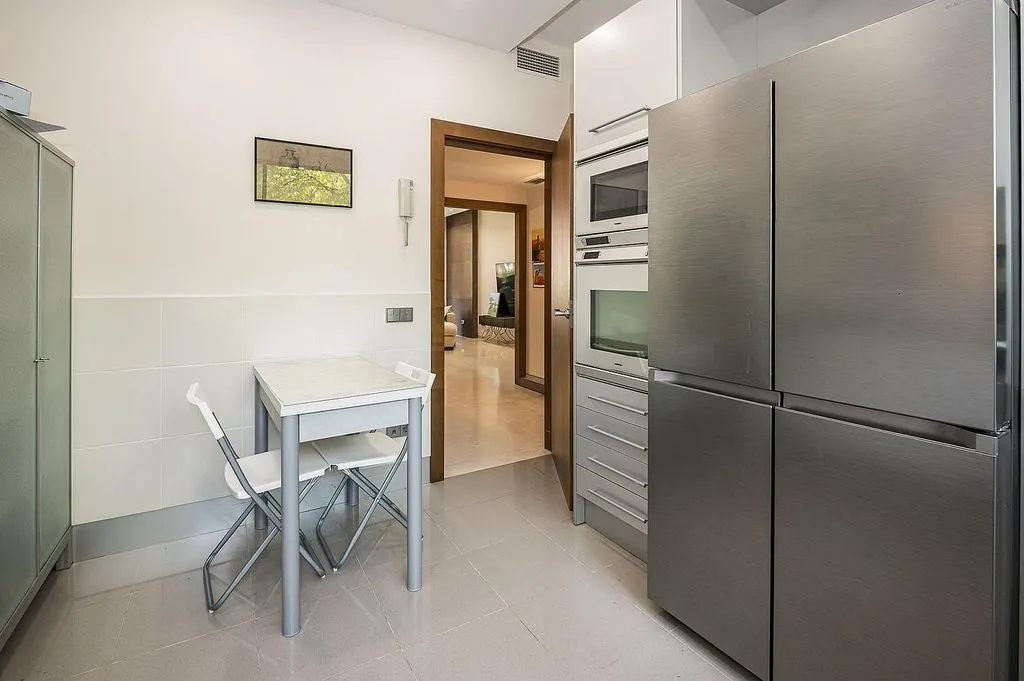 Cuisine - Seafront Semi-detached House with Pool in Gavà Mar