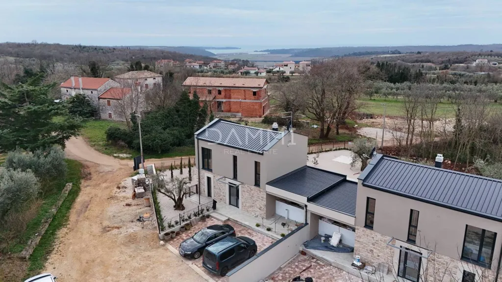 Vue aérienne - Contemporary Villa with Pool in Brtonigla