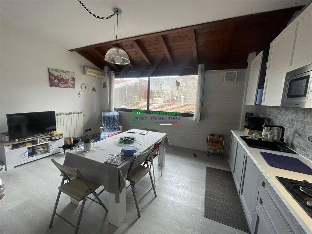 Söögituba - Fully Renovated House with Balcony in Ragusa