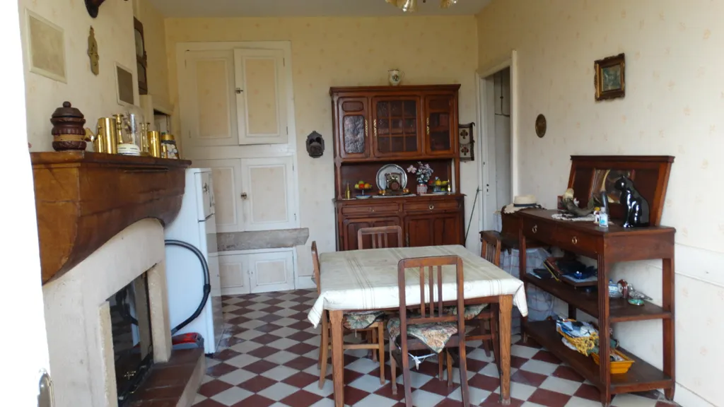 Söögituba - Authentic Property with Dependencies in Illats
