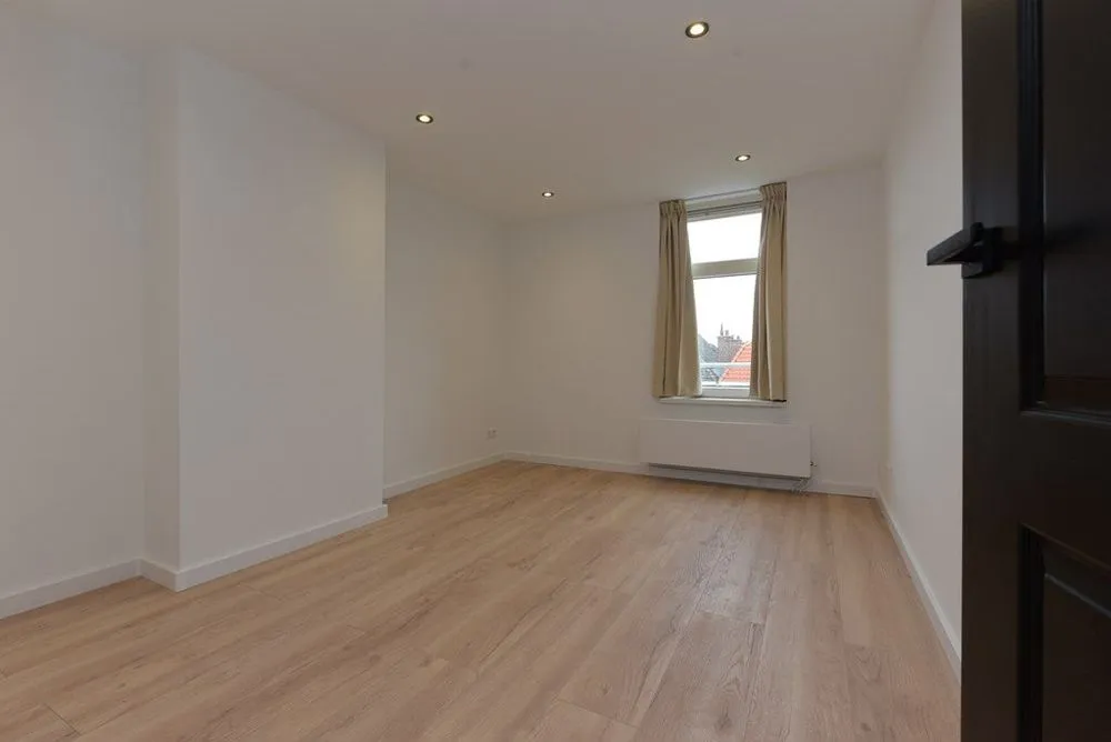Appartement 5 pièces à Den Haag