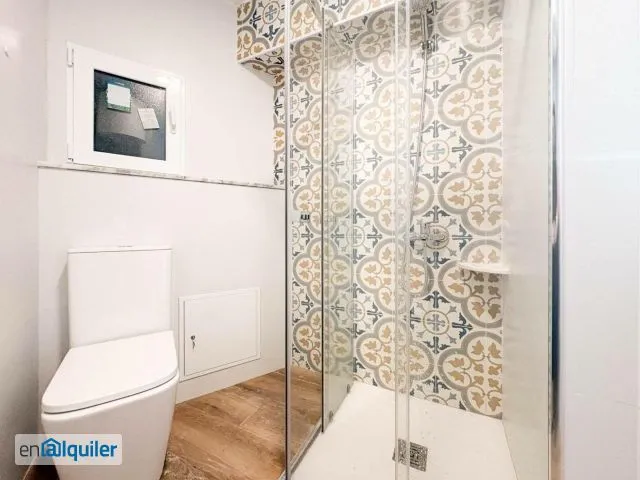 Bagni - Modernised Apartment with Balcony in Monteolivete