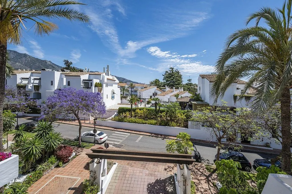 Rõdu - Duplex with Pool in Marbella's Golden Mile