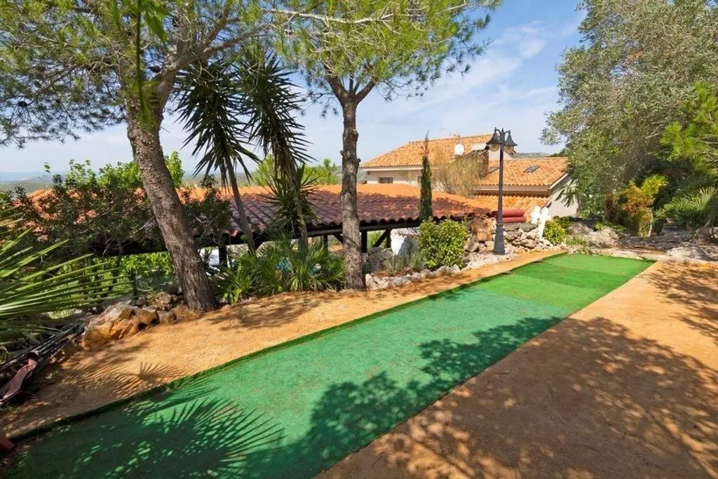 Aed - Detached House with Pool in Plana Novella