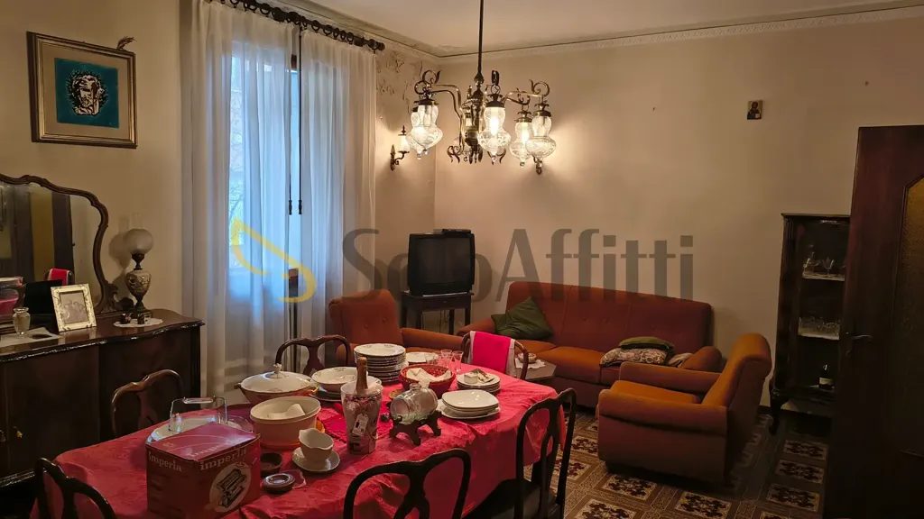 Salle à manger - Villa Apartment with Courtyard in Sassuolo
