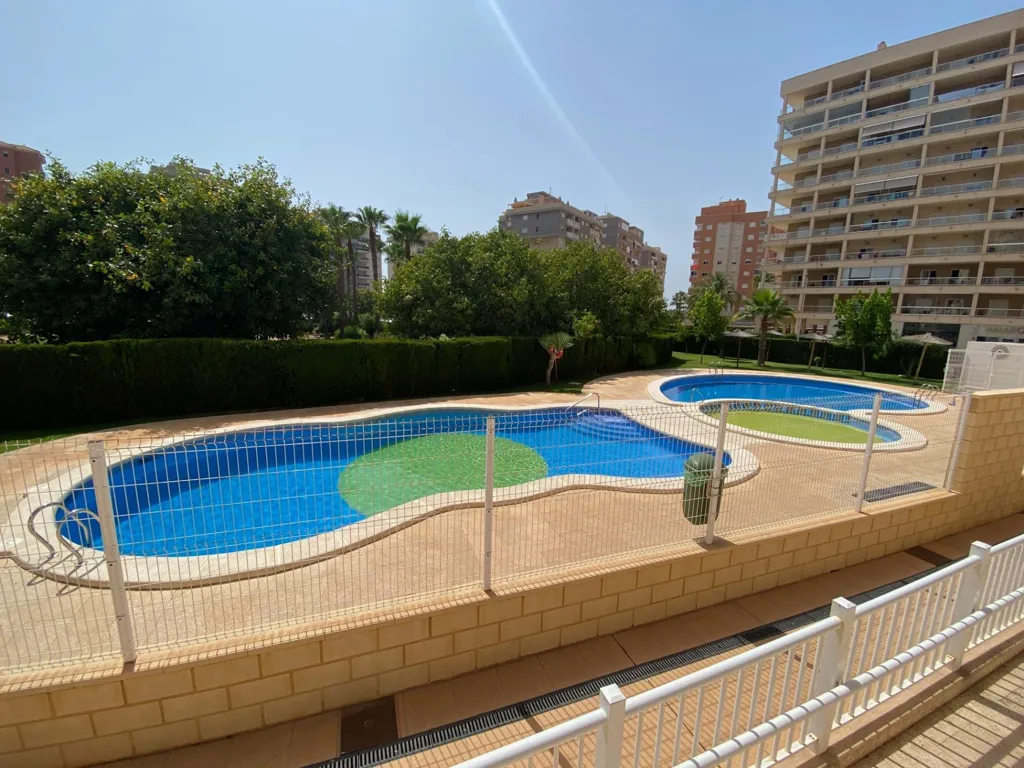 Bassein - Semi-New Apartment with Two Pools in La Manga