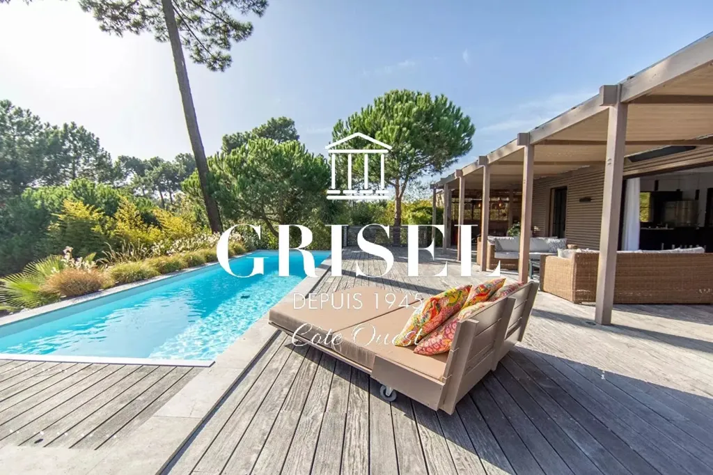 Piscine - Villa Contemporaine avec Piscine à Lège-Cap-Ferret