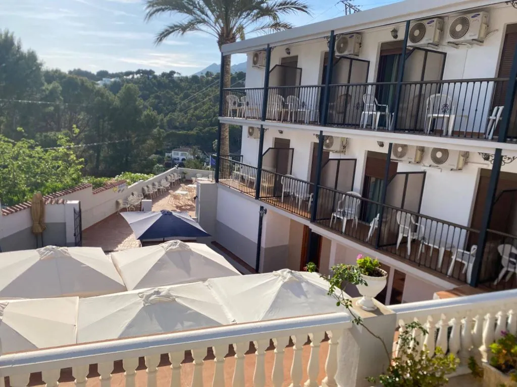 Piscina - 27-Room Hotel with Sea View in Altea