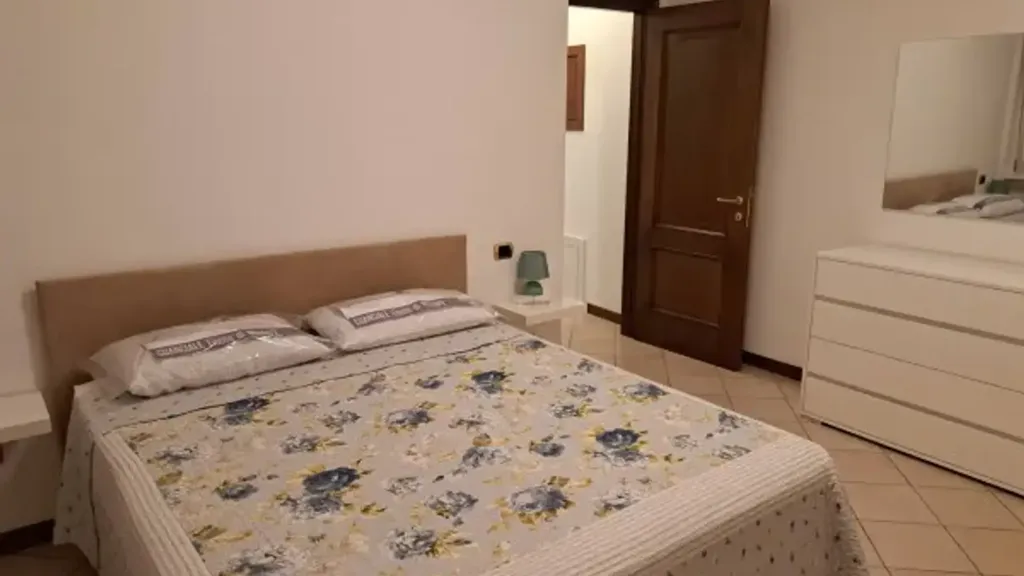 Chambres - Rented Apartment with Lake View in Gravedona
