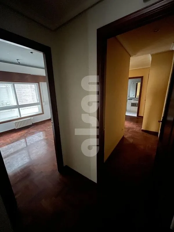 Entrée - Apartment with Large Windows in Vigo