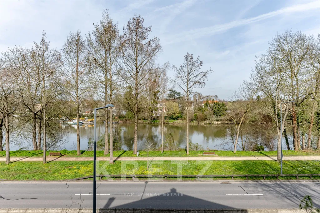 Aed - Historic Apartment with Park View in Bougival