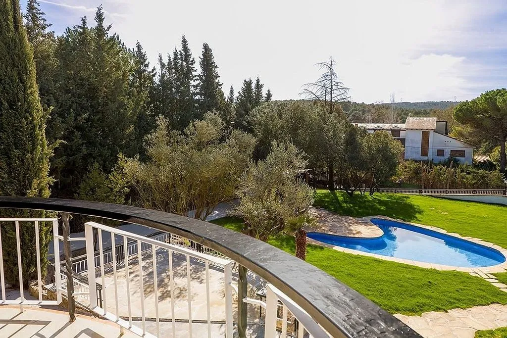 pool_area