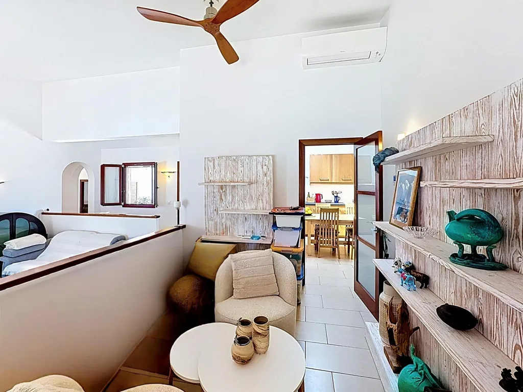 Elutuba - Renovated Mediterranean House with Pool in Maó