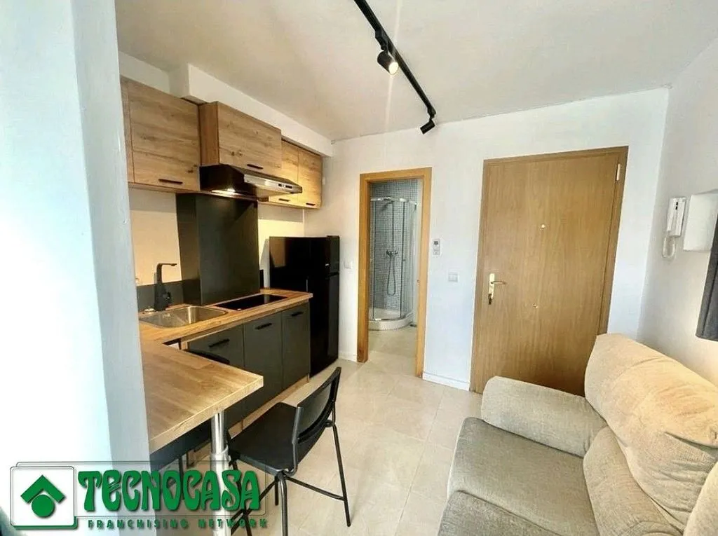Kitchen - Studio with Air Conditioning in Casarrubios del Monte
