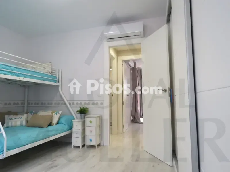 Chambres - Semi-detached Chalet with Pool in Mar de Cristal