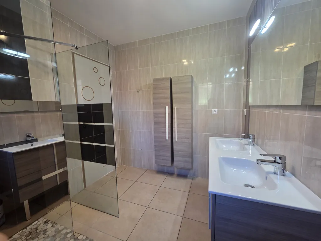 Bagni - Contemporary Villa with Pool View in Cébazan