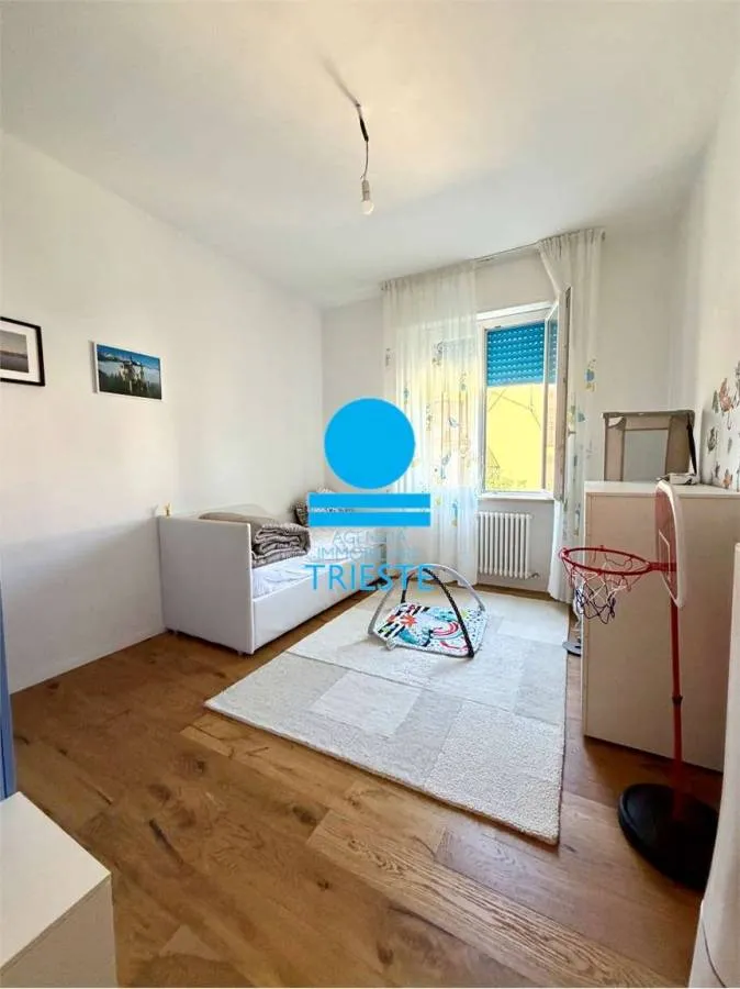 Magamistoad - Rustic-Style Flat with Balcony in Pesaro