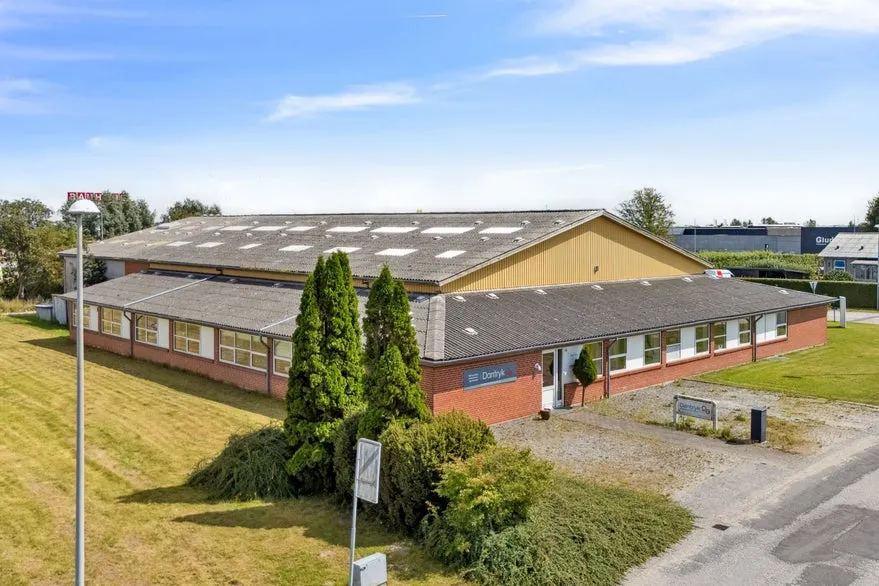Exterior - Warehouse/Production Facility with Office in Randers South