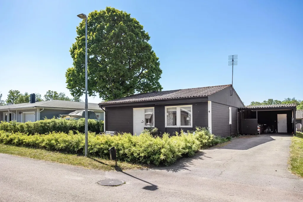 Välivaade - Villa with South-West Terrace in Vilshärad