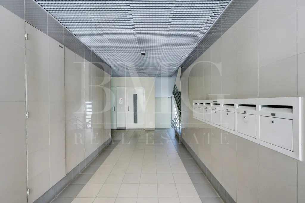 Entrée - Luxury Flat with Terrace in Telheiras, Lisbon
