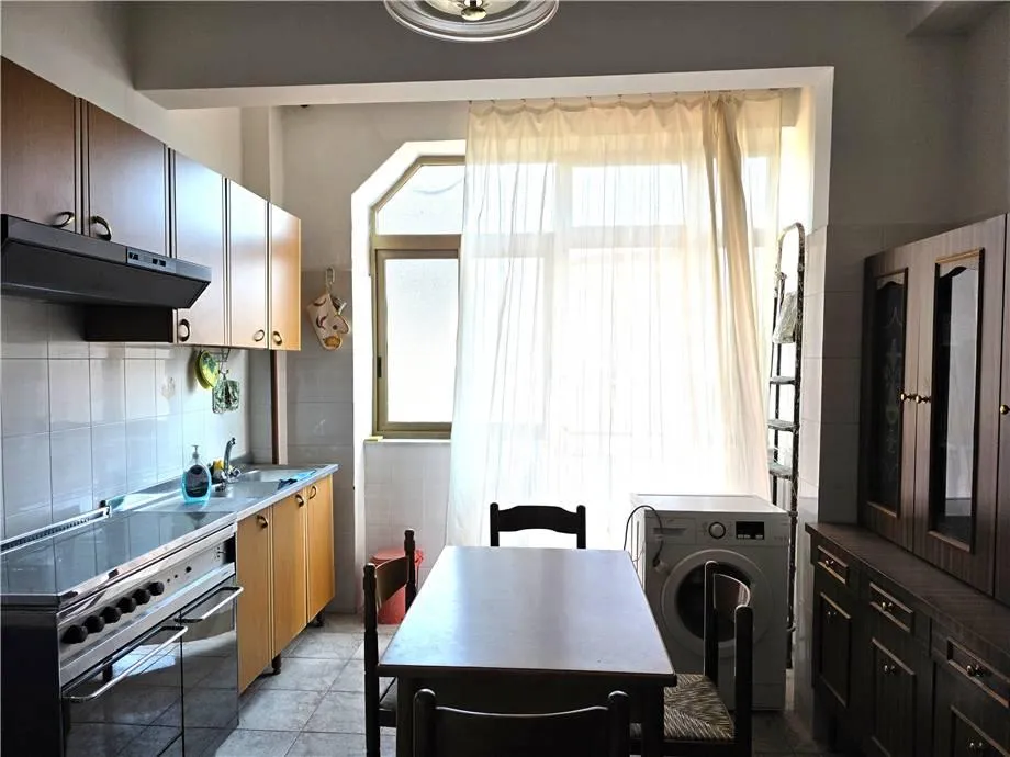 Cuisine - Apartment with Balconies near Messina