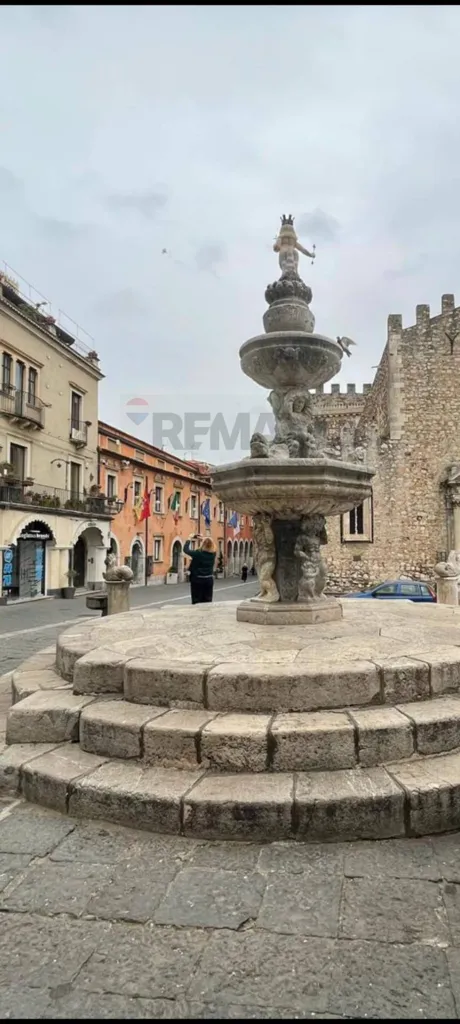 Commercial Property on Corso Umberto, Taormina