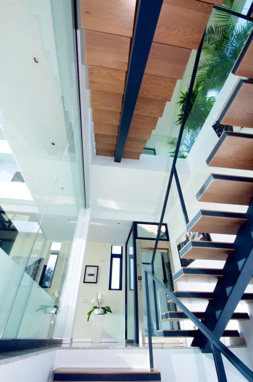 Toad - Contemporary Villa with Sea View in Benahavís