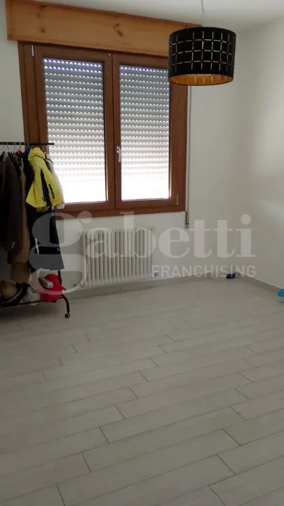 Rooms - Modernised Apartment with Garden in Ceregnano