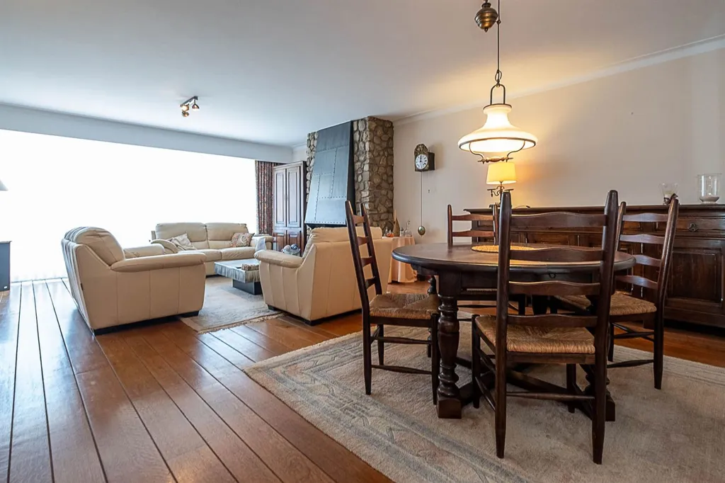 Dining Room - 2-Bedroom Apartment with Terrace in Antwerp