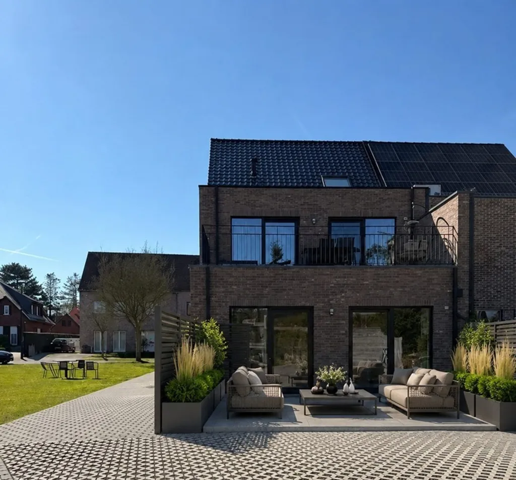 Aed - Modern Ground Floor Apartment with Terrace in Schilde