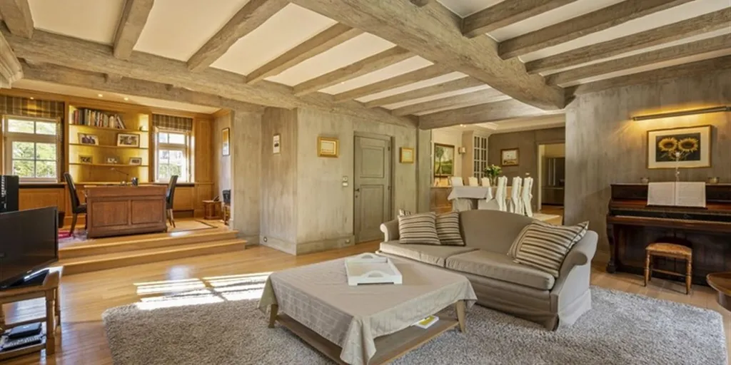Elutuba - Villa with Impressive Driveway in Bavikhove