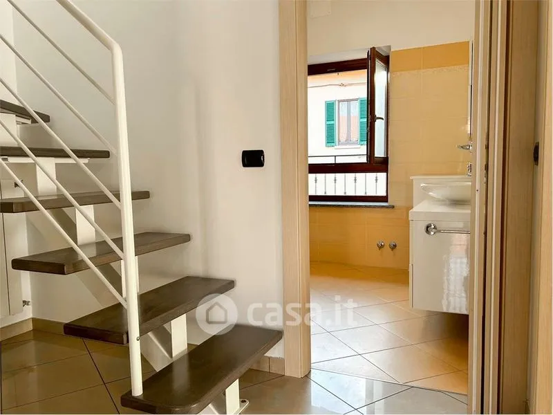 Pièces - Two-Bedroom Flat with Balcony in Cislago