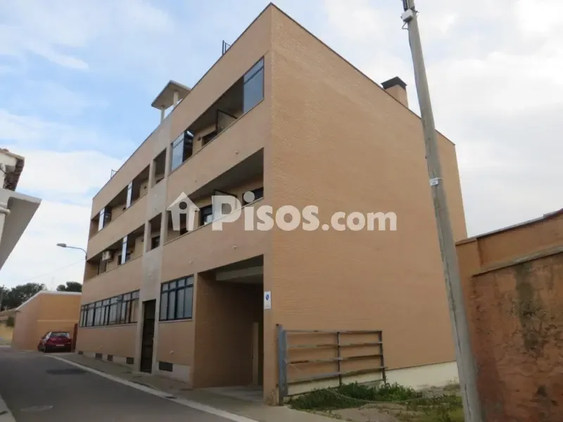 Extérieur - Flat for Renovation with Garage in Casetas